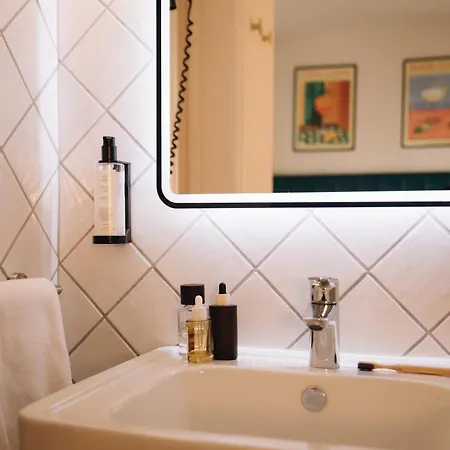 H La Paloma Boutique (adults Only)